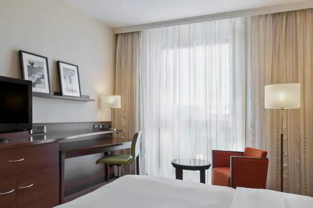 Courtyard by Marriott Basel - Chambres