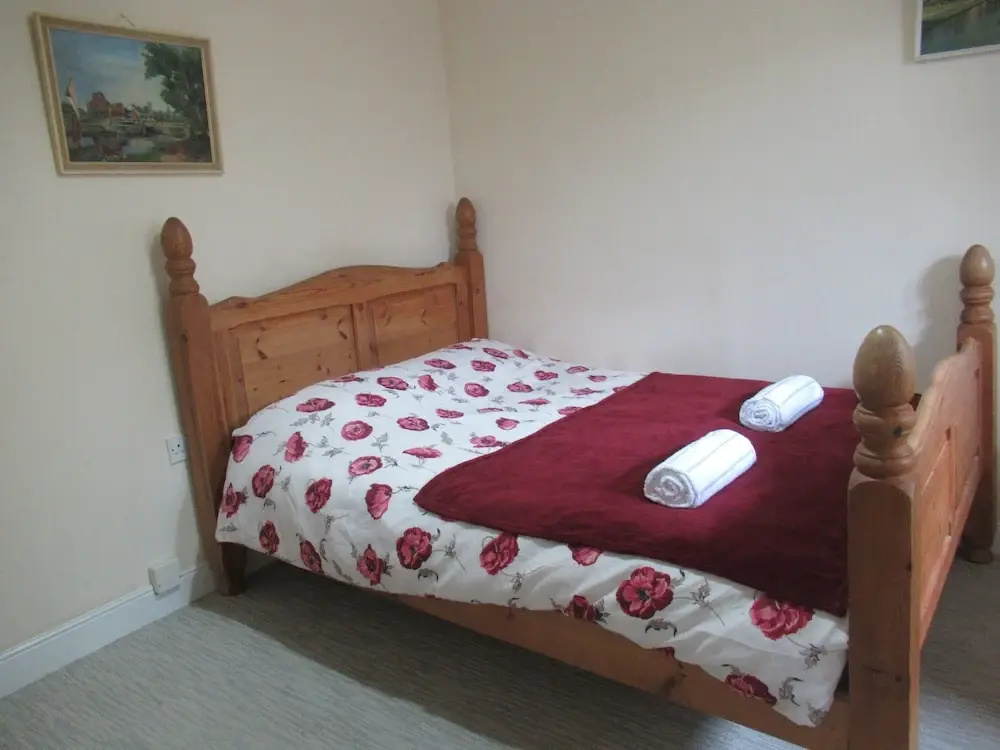 Economy Double room (full double bed)