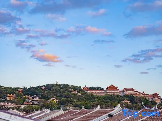 Meizhou Island Haifeng Yuyue Novina 180° Seaview Designer Vacation Apartment