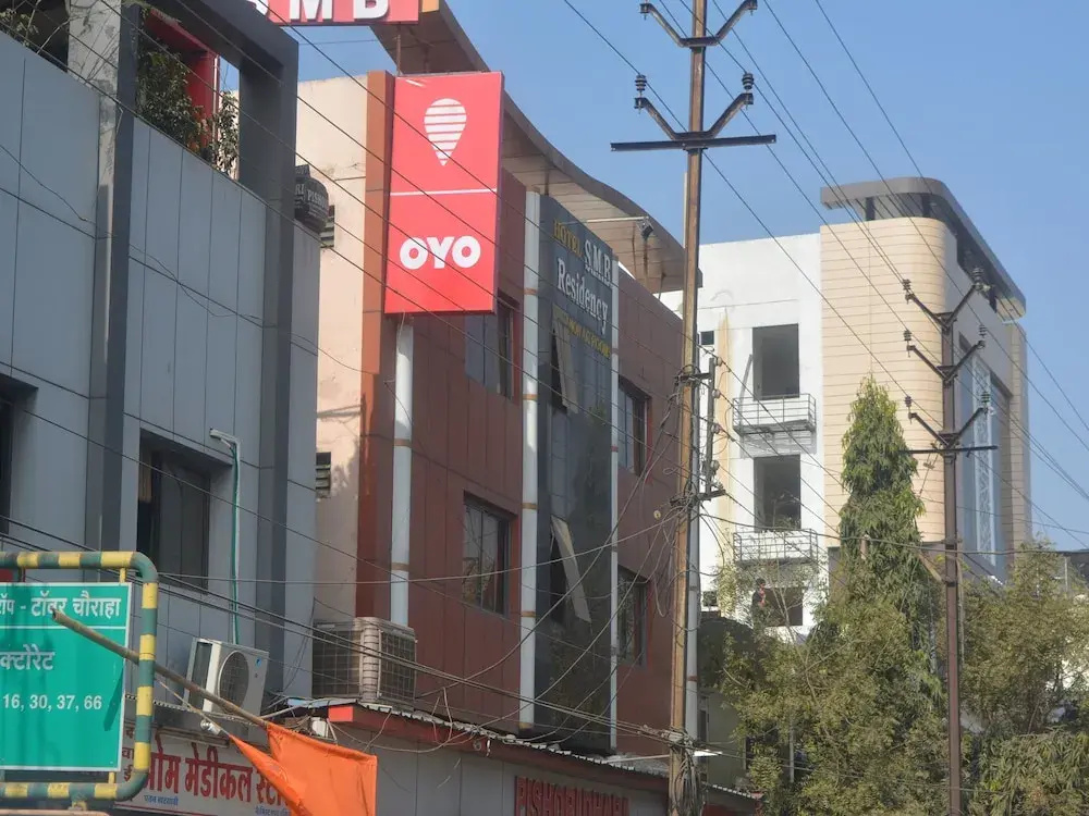 OYO 7551 SMB Residency