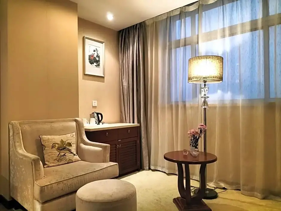 Landison Plaza International Hotel Zhenjiang - Chambres