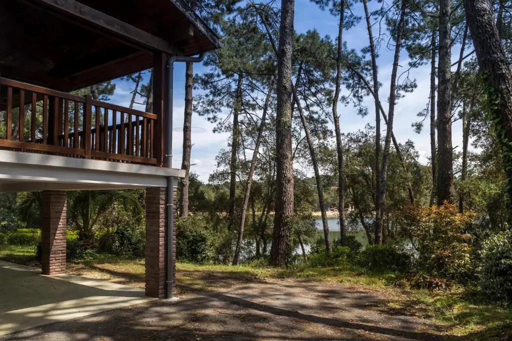 Afficher la photo 7 — Villa Le Menez Avec Vue Sur Le Lac Marin Pour 10 Personnes