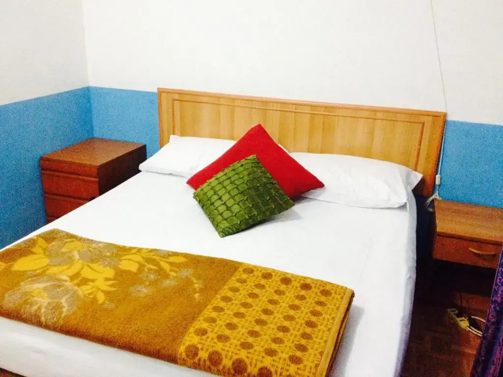 Economy Double room (full double bed)