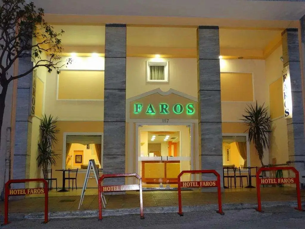 Faros 2 Hotel — фото