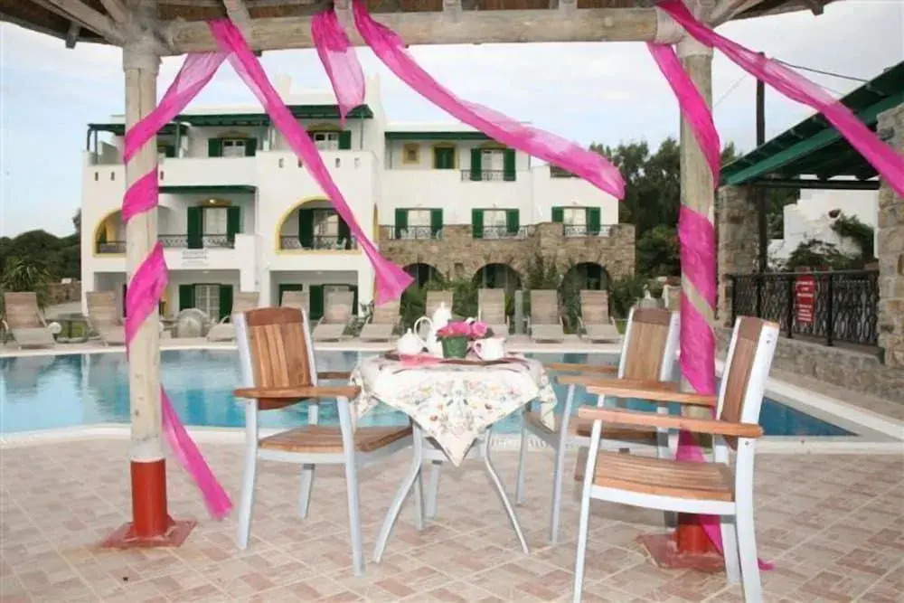 gallery_image_hidden_19