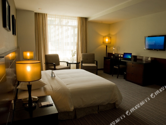 Hotel Sixty3