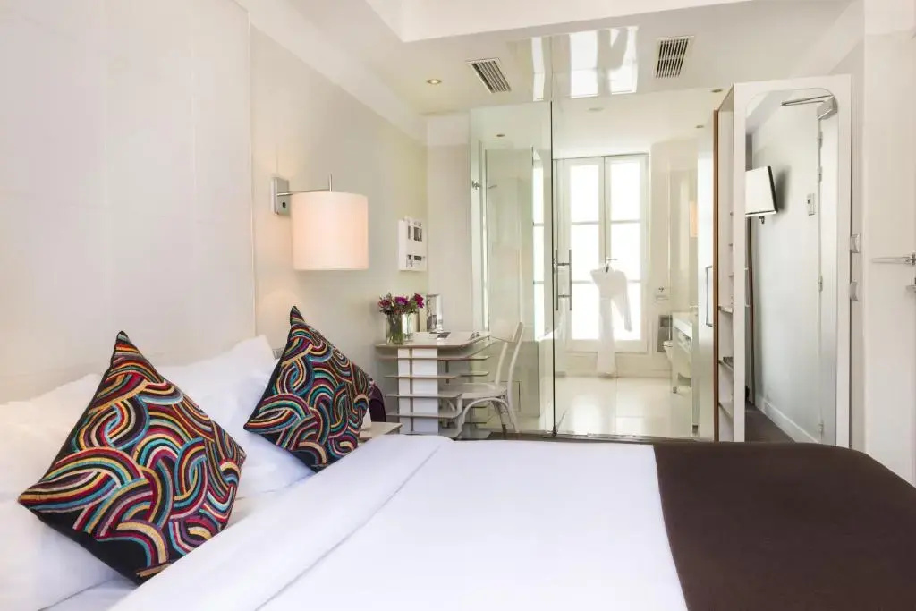 Le Placide Saint Germain des Pres 50