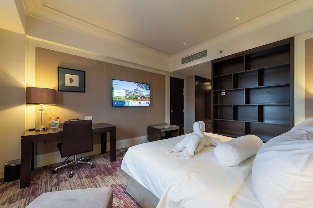 Executive Apartment