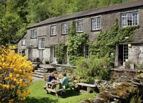 Delightful Cottage Situated in the Centre of Elterwater Village