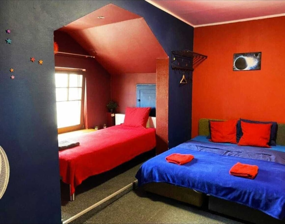 Comfort room