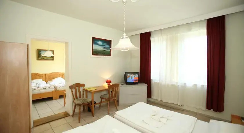 Hotel Korona***és Étterem - Général