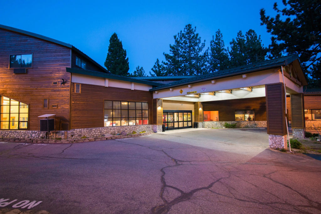Empieria High Sierra Hotel