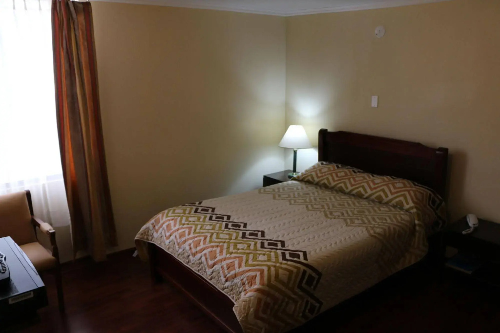 Hotel 6 de Diciembre - Général