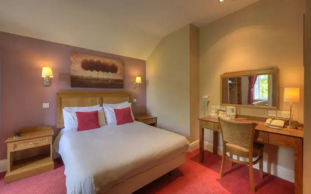 The Brentwood Hotel by Greene King Inns - Général