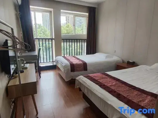 Standard Double room (twin beds)