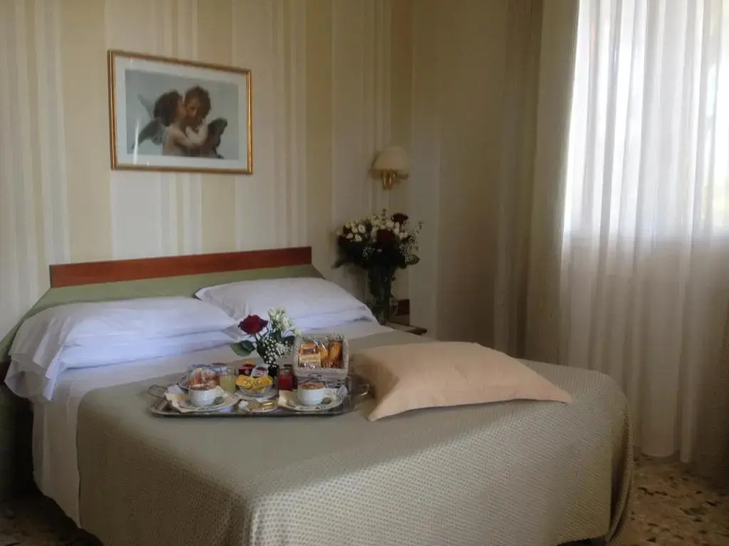 Hotel Villa Tiziana - Chambres