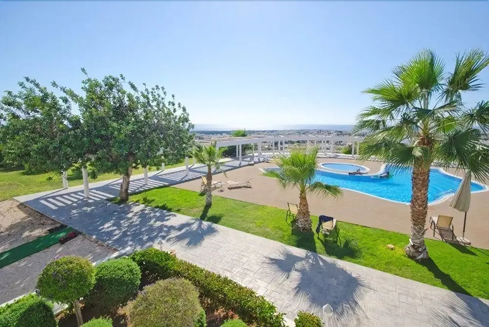 Royal Blue Hotel Paphos - фото 23