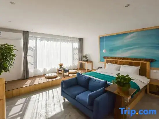 Standard Double room with mountain view (full double bed)