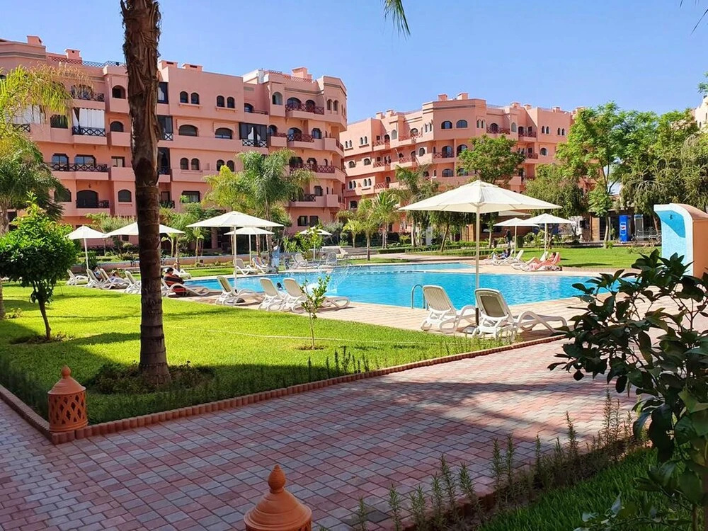 Quiet apartment in a paradise residence. Overnight prices, remained stable