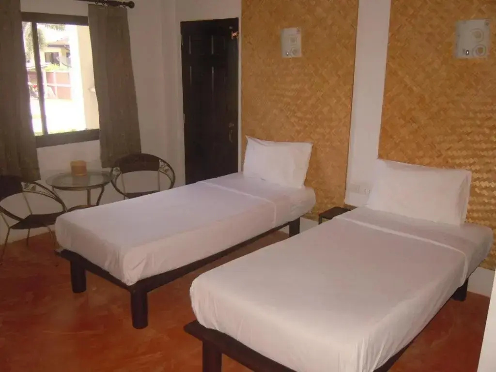 Superior Triple room