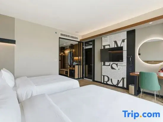 Deluxe Double room (twin beds)