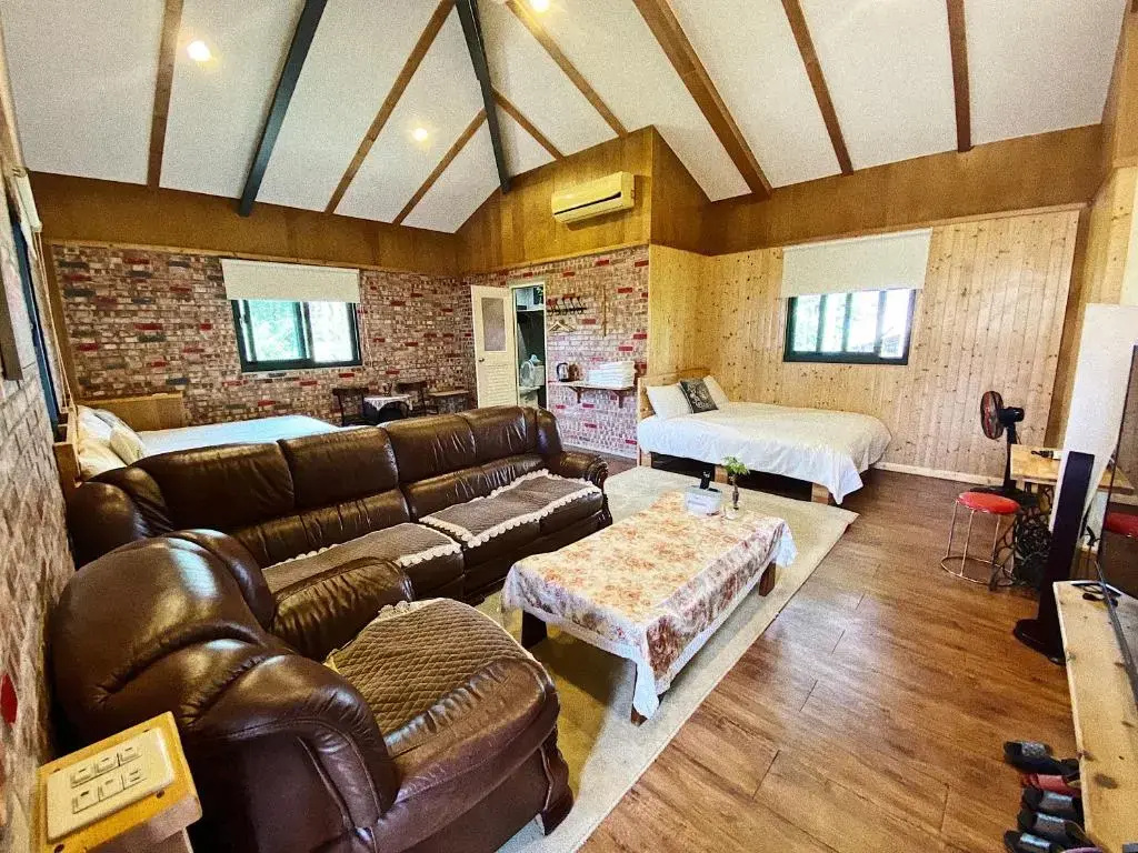 Standard Family room
