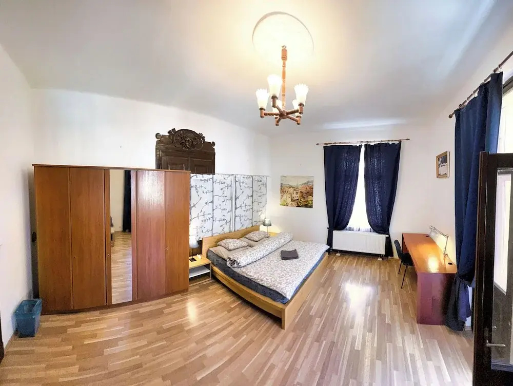 Family Apartment with balcony and with city view