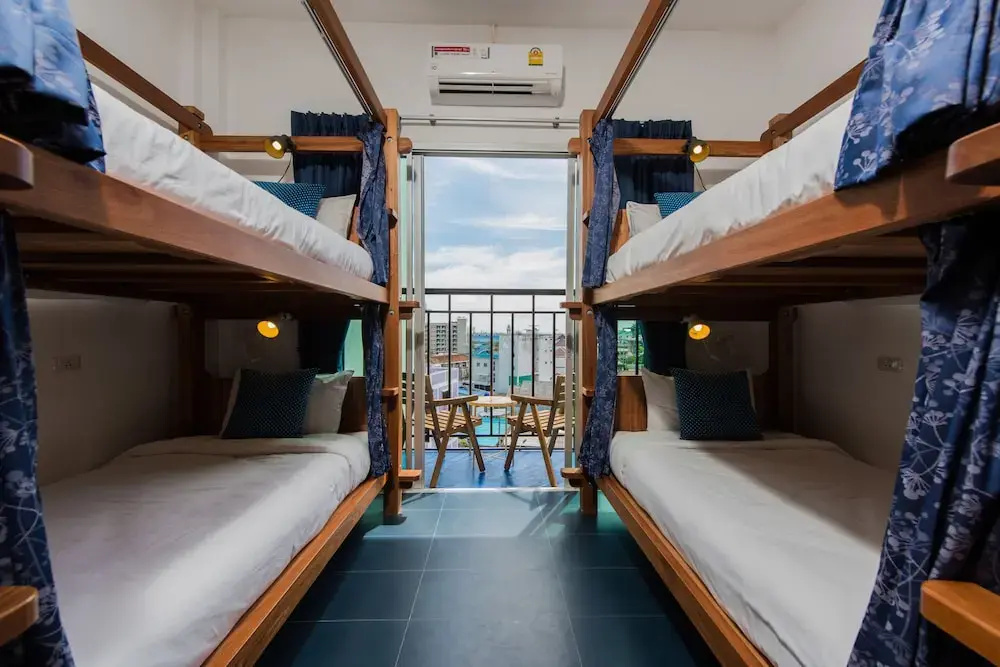 Bed in Dorm with balcony and with sea view