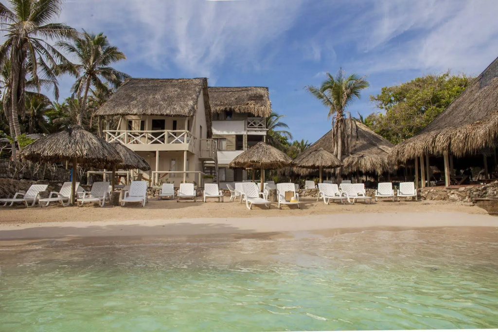 Beach & Waterfront