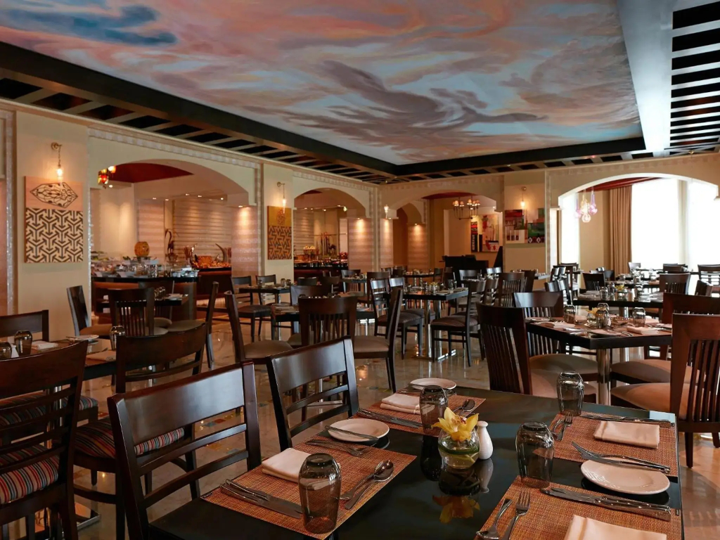 Millennium Hotel and Convention Centre Kuwait - фото 33