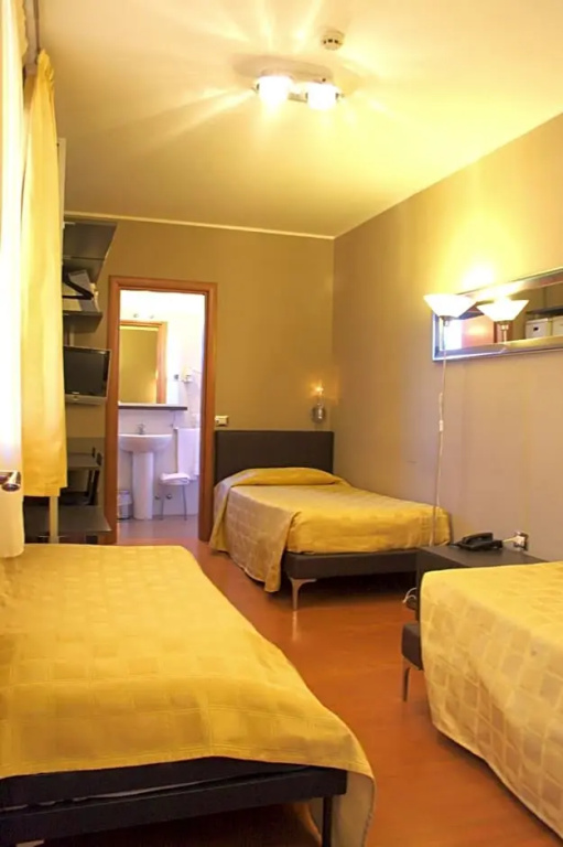 Economy room