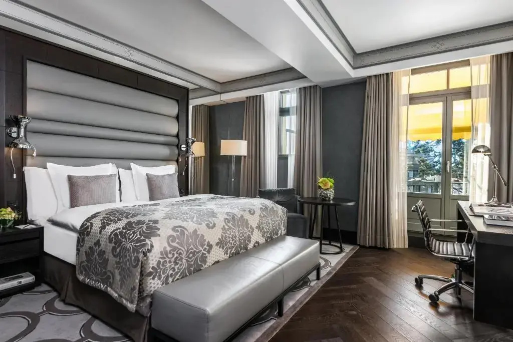 Savoy Executive Double room (twin beds)