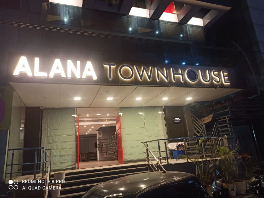 Alana Town House