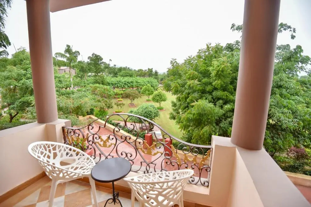 Superior Double room (full double bed)