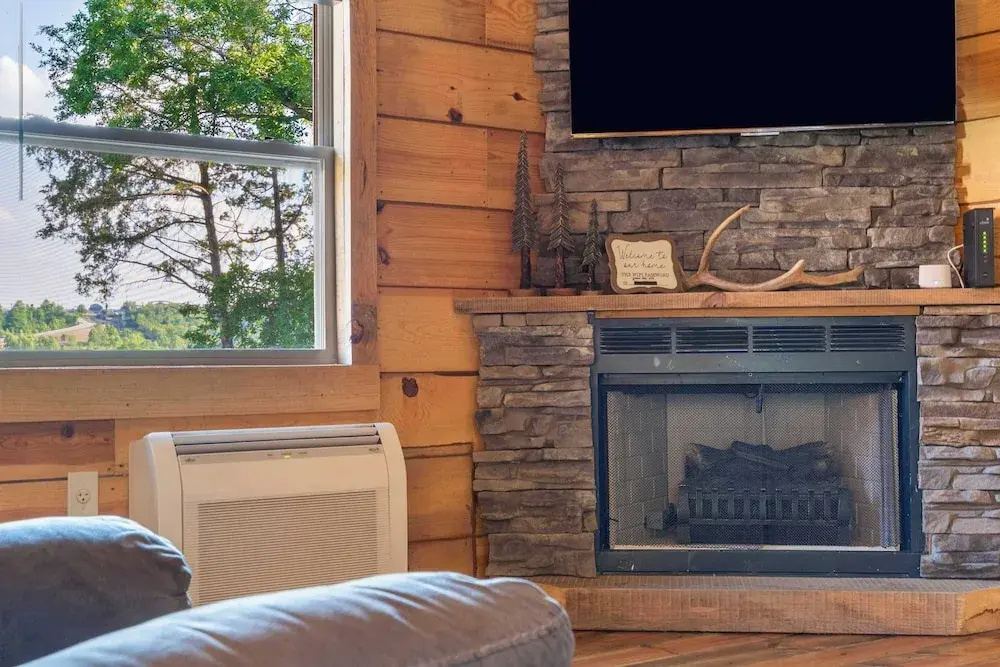 Antlers Lodge - Cabin for 4