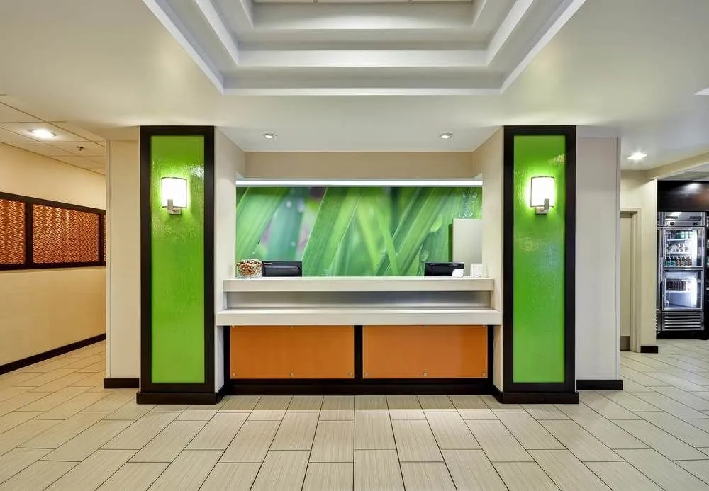 SpringHill Suites Houston Hobby Airport