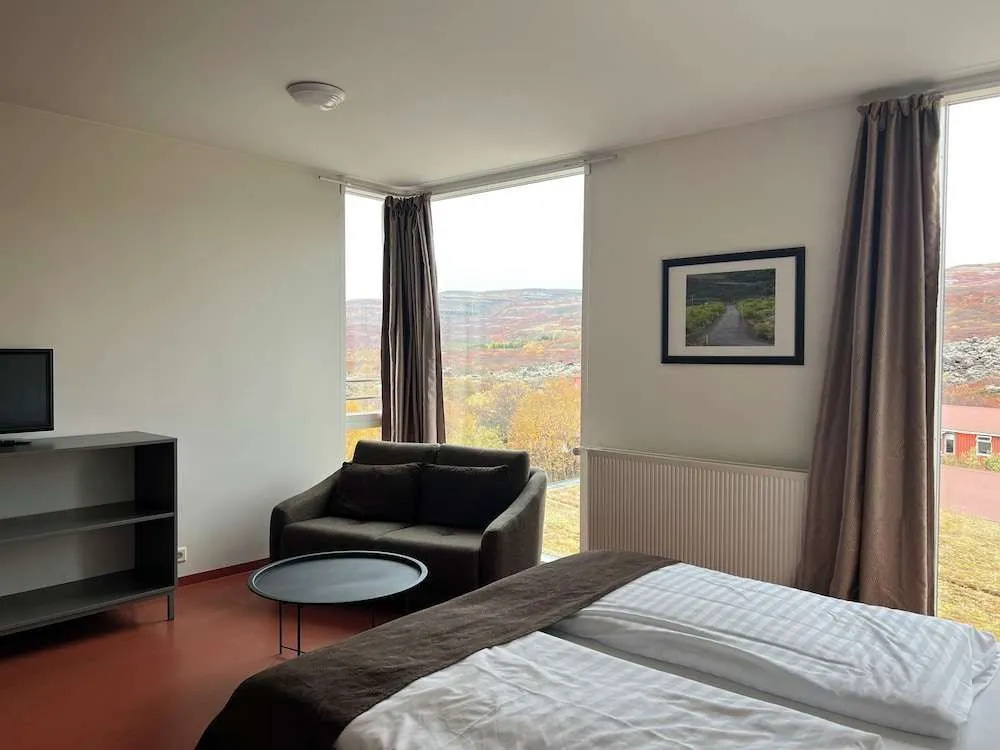 Hotel Bifrost — 5
