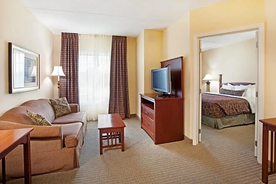 Staybridge Suites Oak Ridge by IHG - Chambres