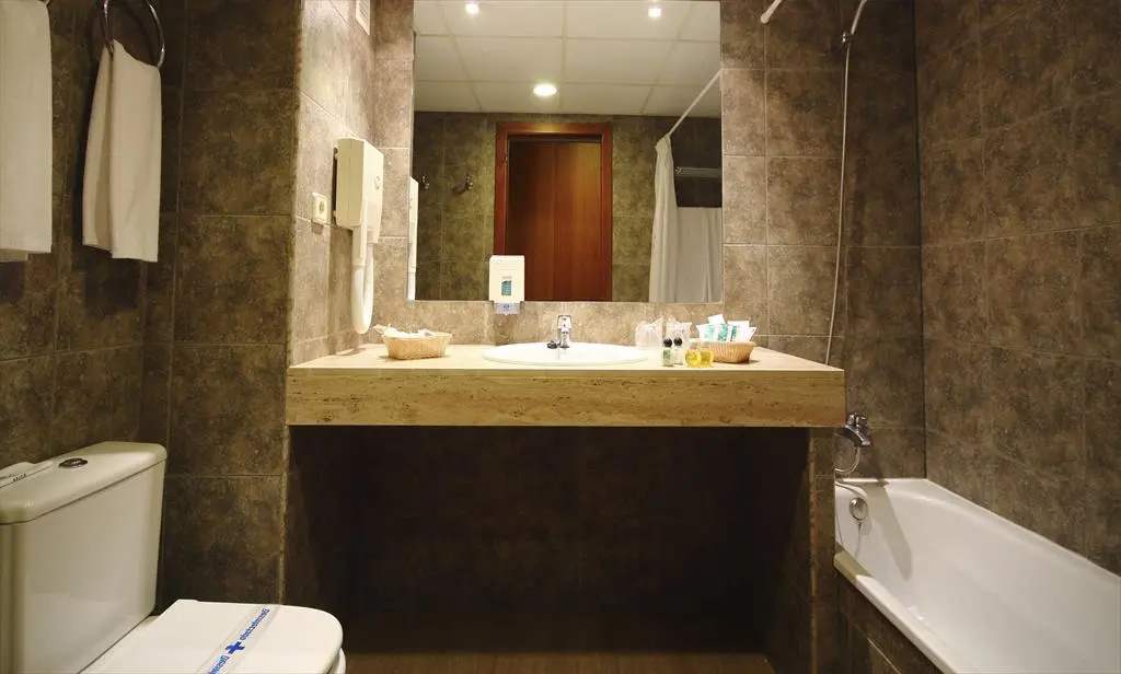 DWO Sirius -Adults Only - Général