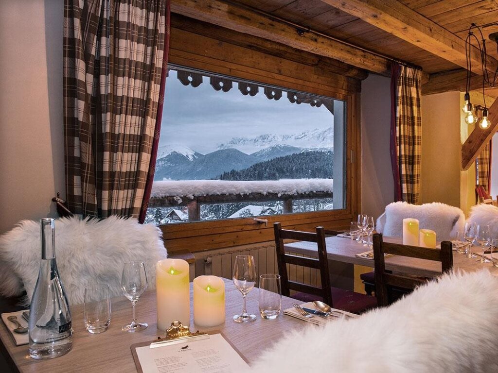 Les Roches Fleuries - Mont-Blanc by null