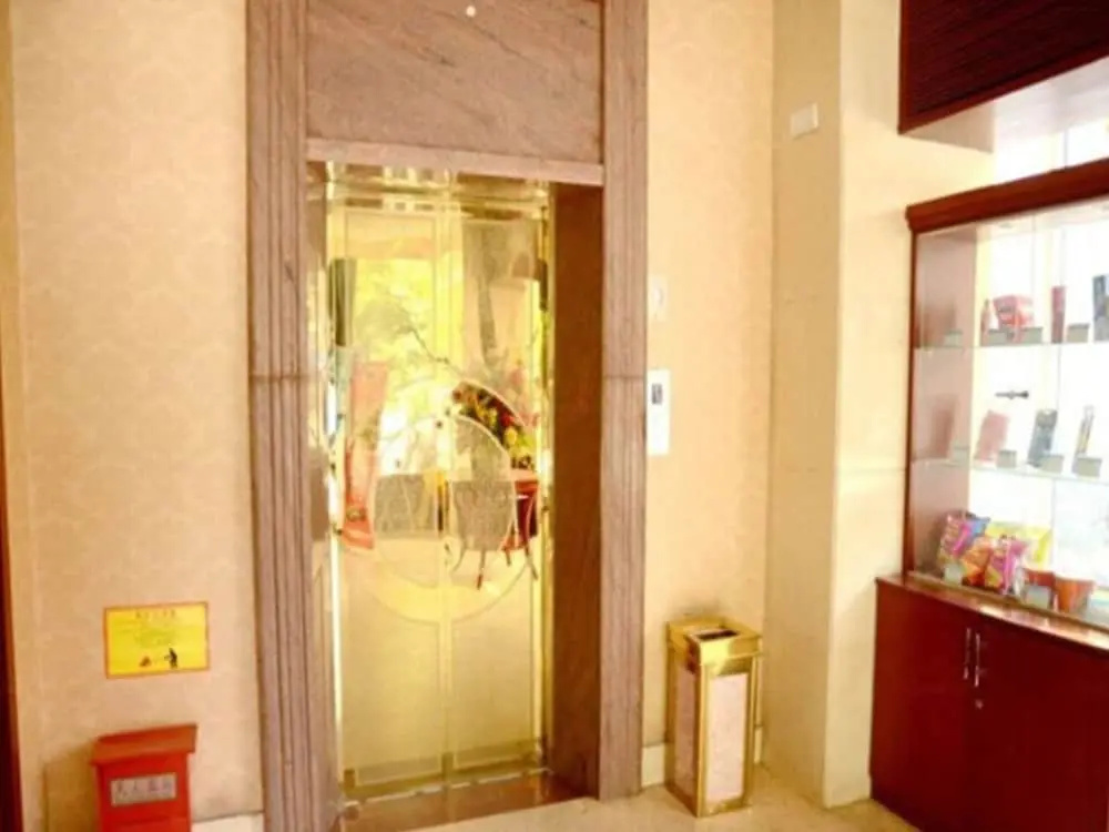 GreenTree Inn  Zhenjiang Dashikou Express Hotel - Général
