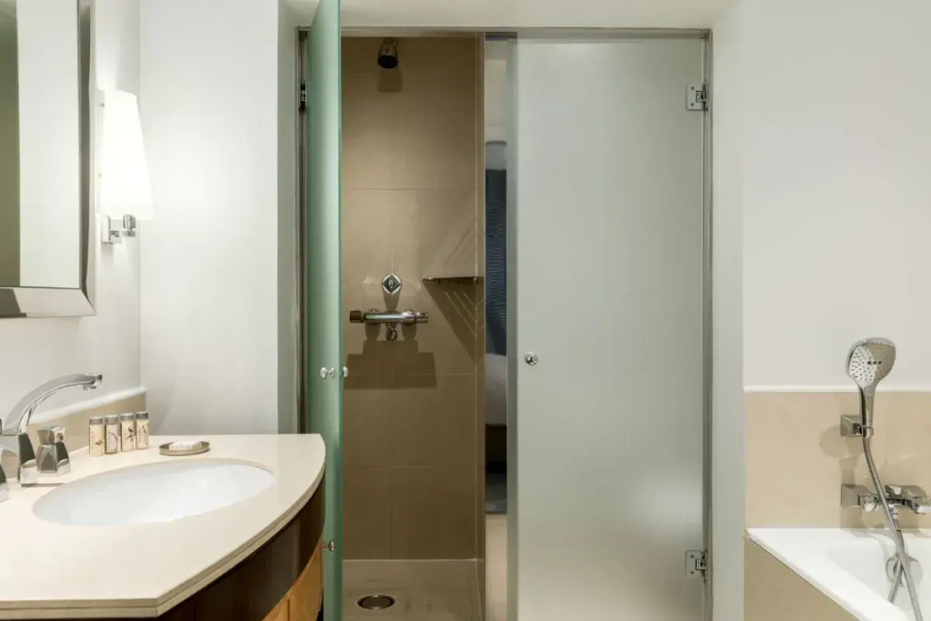 Renaissance Paris Vendome Hotel