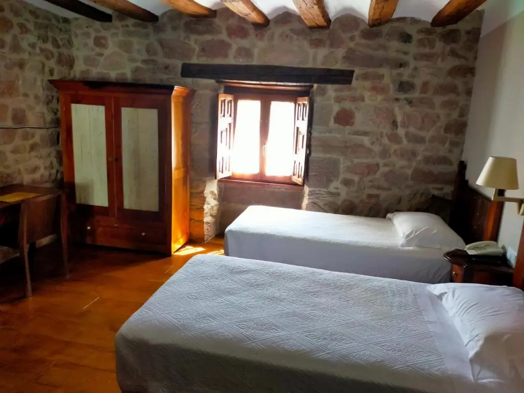 Standard Double room (twin beds)