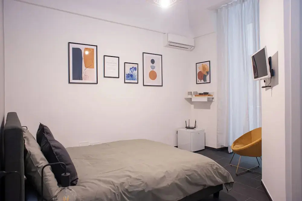Comfort room