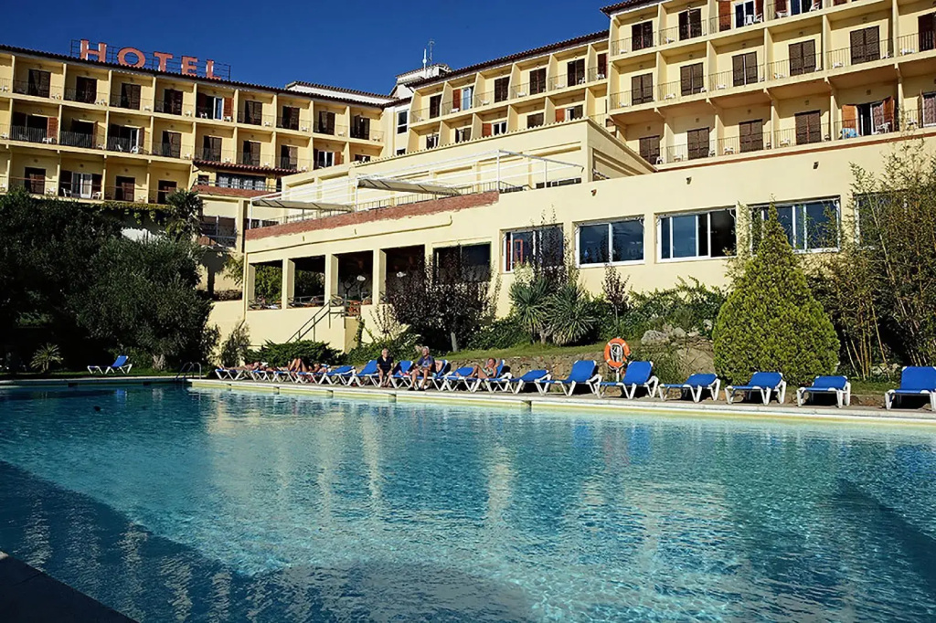 Hotel photo 12
