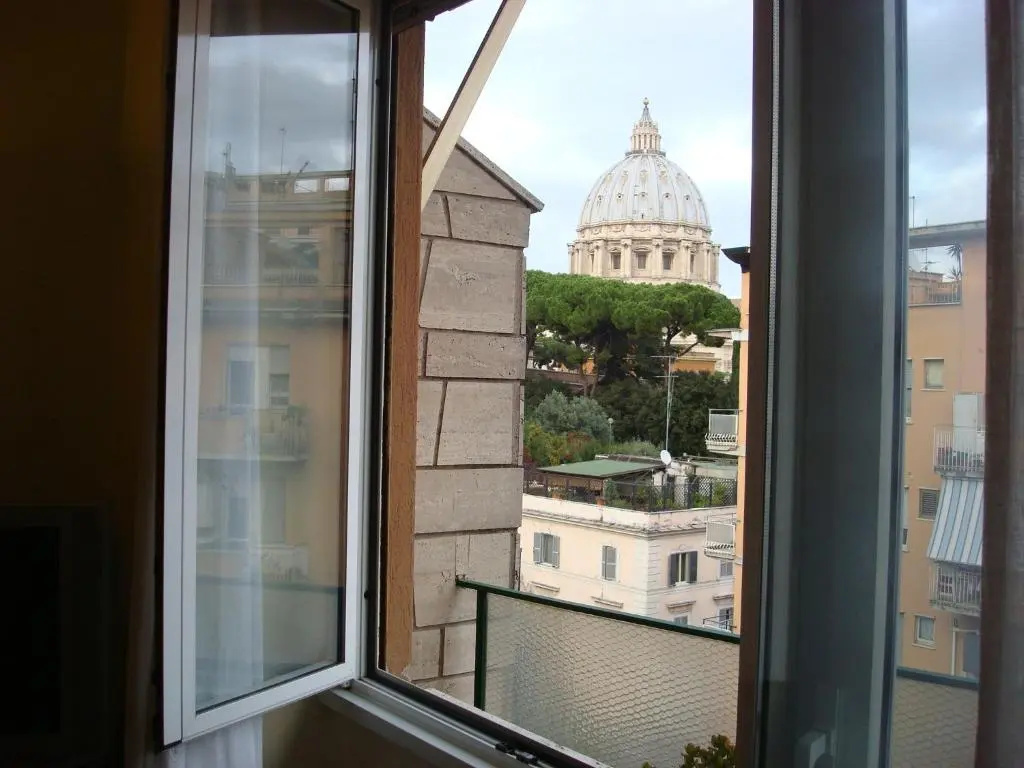 Vatican Balcony - Chambres
