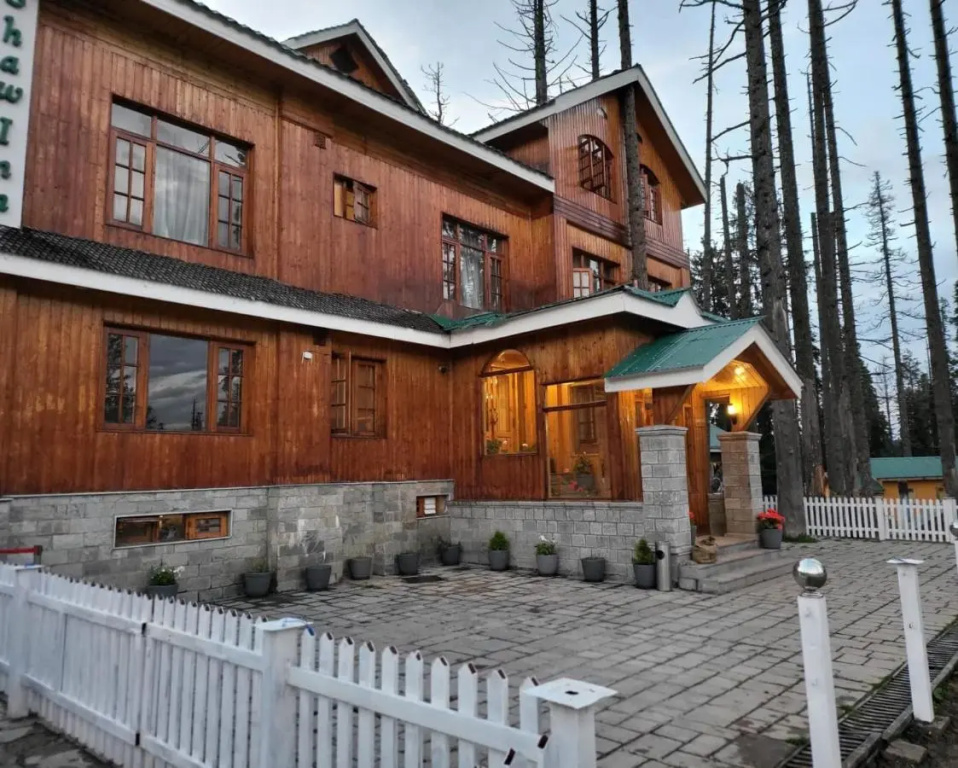 Shaw Inn