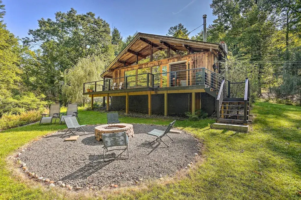 High Falls Restorative Cabin in the Woods!