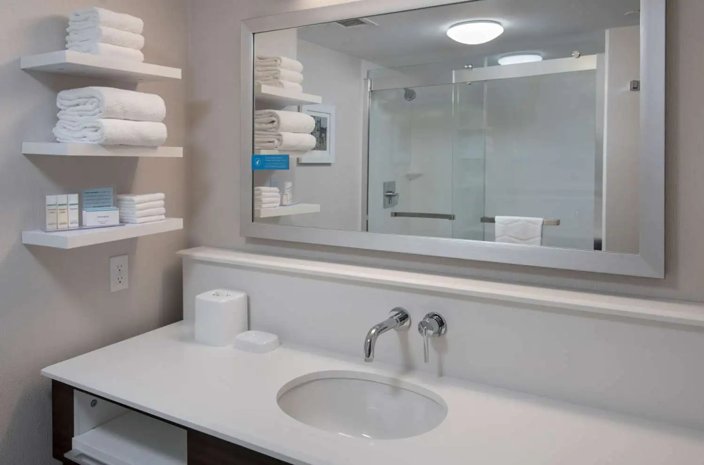 Hampton Inn Boston - Logan Airport - Chambres