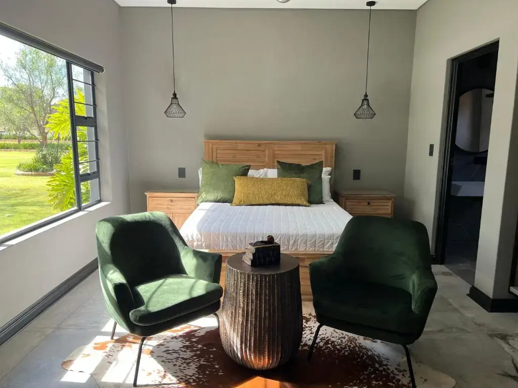 Deluxe Double room (full double bed)